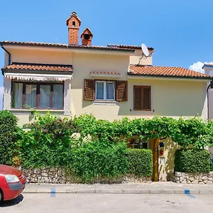 Nada - 150 M From Sea Apartmán